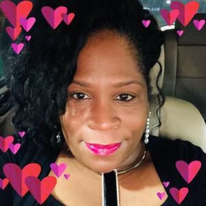 Meet your Posher, Deborah